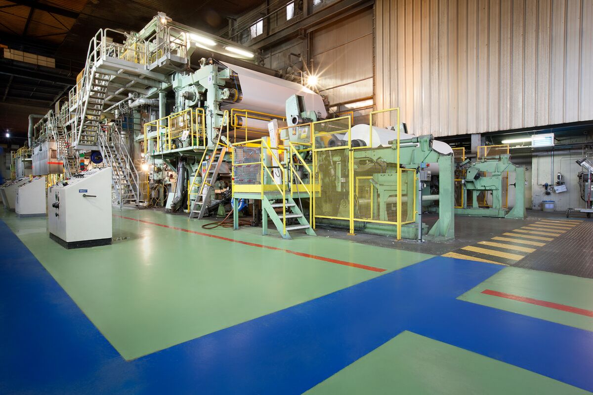 Ahlstrom receives a binding offer for its French Stenay plant from